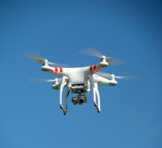 dji-phantom-quadcopter-drone-major-Consultancy-Services-hub-uav-uas-uuv-usv-ugv-unmanned